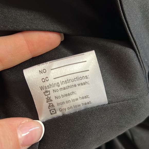 NWT Witness of Love Black Sequin & Velvet Strapless Cocktail Dress- 4 - Picture 8 of 8